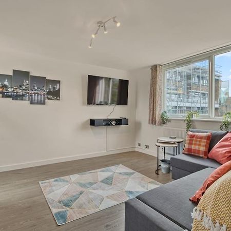Hidden Gem In Battersea W/ Free Parking Apartment London Bagian luar foto